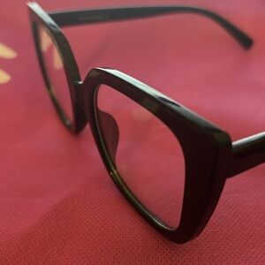 Black frame clear glasses NWOT🤓